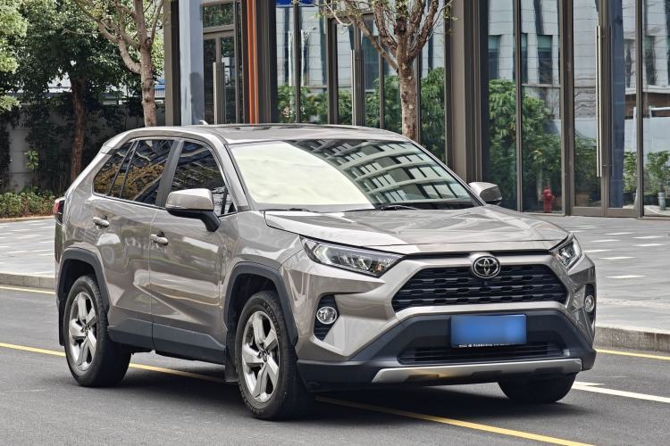 Used Toyota RAV4 2020 2.0L CVT Two-Wheel Drive Fashion Edition
