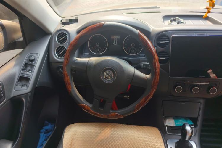 Used Volkswagen Tiguan 2013 1.8TSI Automatic Two-Wheel Drive Trend Edition Steering Wheel
