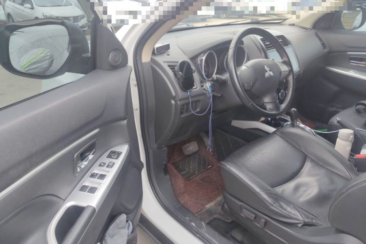 Used Mitsubishi ASX 2018 2.0L CVT Two-Wheel Drive Deluxe Edition Driver Seat