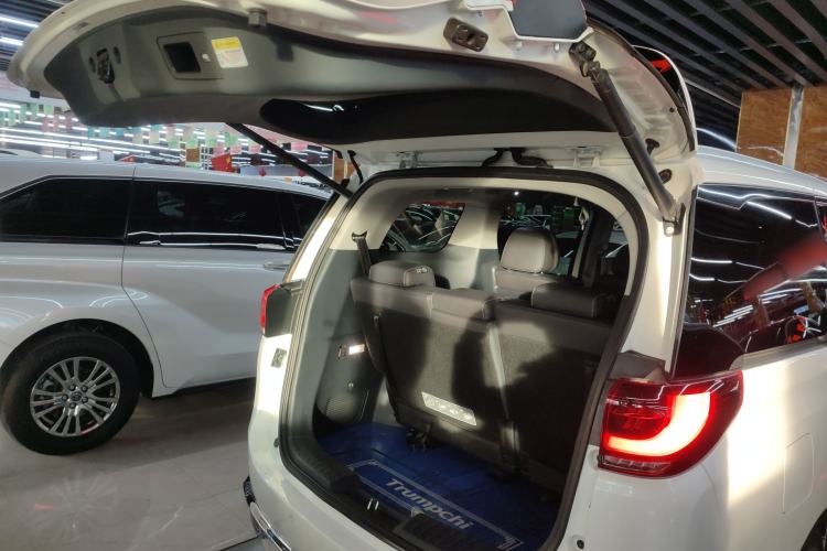 Used GAC Trumpchi M8 2021 Lingxiu Series 390T Deluxe Edition