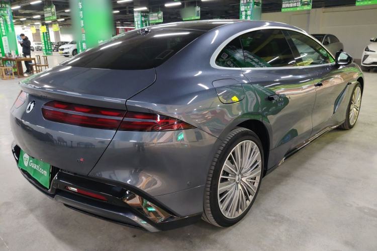 Used Denza Z9 2024 1100 km All-Wheel-Drive Ultra Version
