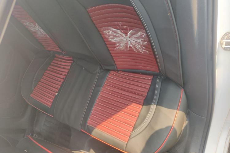 Used Volkswagen Golf 2016 1.6L Automatic Fashion Model Left Rear Seat