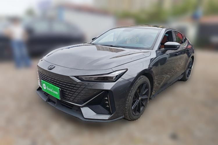 Used CHANGAN UNI-V 2022 1.5T Prestige Version