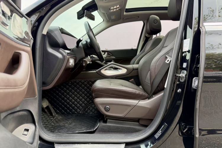 Used Mercedes-Benz GLE 2022 Facelifted GLE 350 4MATIC Fashion Edition Interior 1