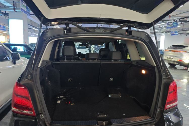 Used Mercedes-Benz GLK-Class 2013 GLK 300 4MATIC Dynamic Sunroof Model
