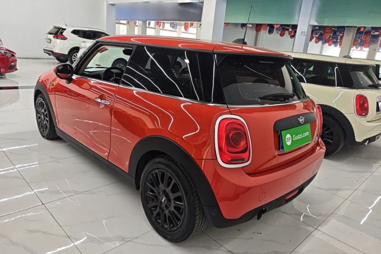 Used MINI 2018 1.5T ONE PLUS Rear Left 45 Deg