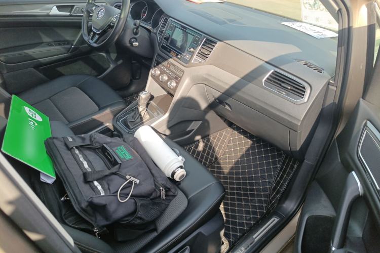 Used Volkswagen Golf Sportsvan 2018 230TSI Automatic Trend Edition