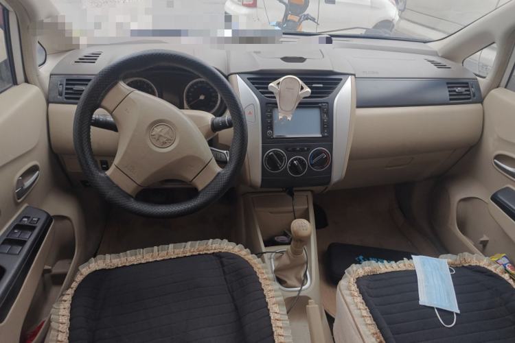 Used Venucia D50 2012 1.6L Manual Comfort Edition