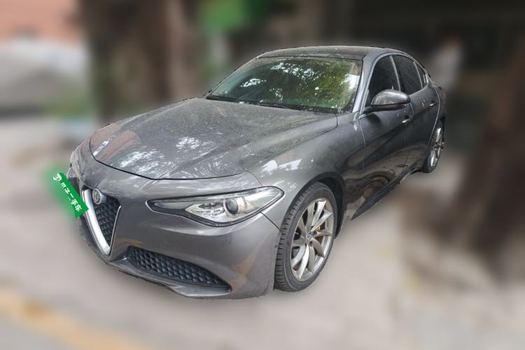 Used Alfa Romeo Giulia 2017 2.0T 200HP Luxury Edition