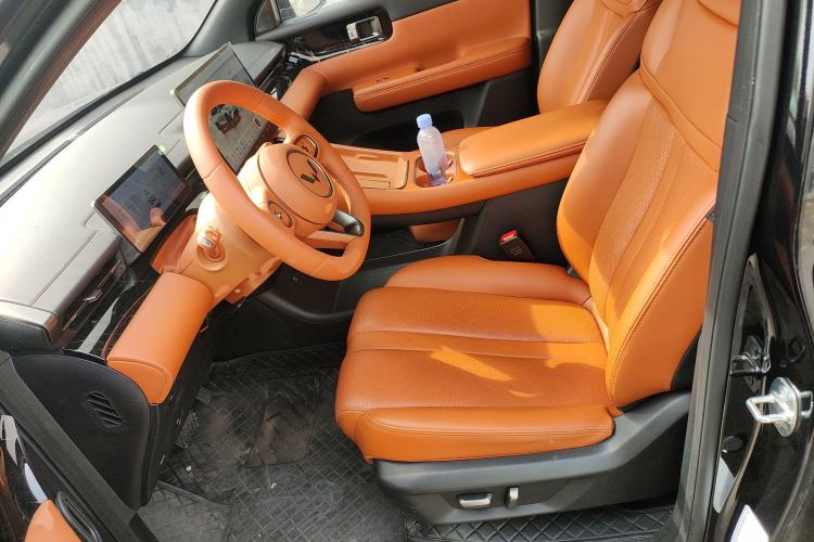 Used Wuling Xingguang S 2025 Model, 130km Flagship Edition Left Front Seat