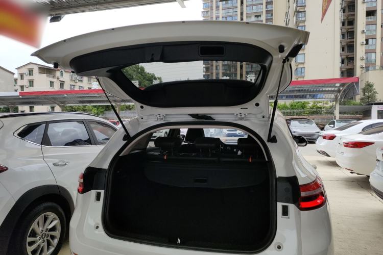 Used Haval F7 2021 1.5T Two-Wheel Drive i-Trend Trunk