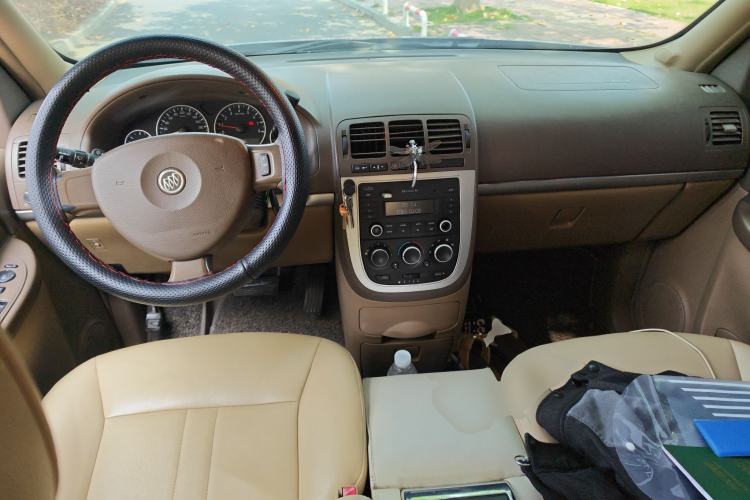 Used Buick GL8 2014 2.4L Classic Edition
