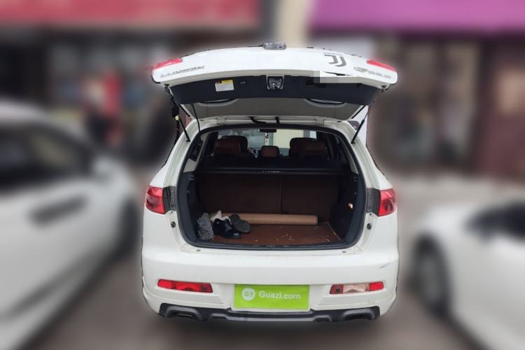 Used Luxgen Great 7 SUV 2013 Limited-Edition Sharp Model 2.2T Two-Wheel-Drive Smart Version