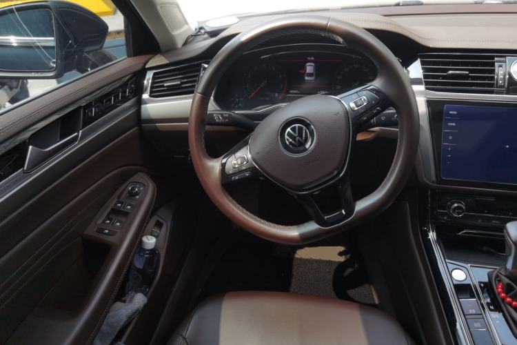 Used Volkswagen Phideon 2021 380TSI Luxury Edition