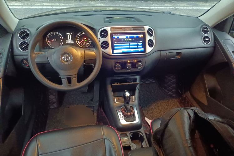 Used Volkswagen Tiguan 2017 300TSI Automatic Two-Wheel Drive Silk Road Luxury Edition
