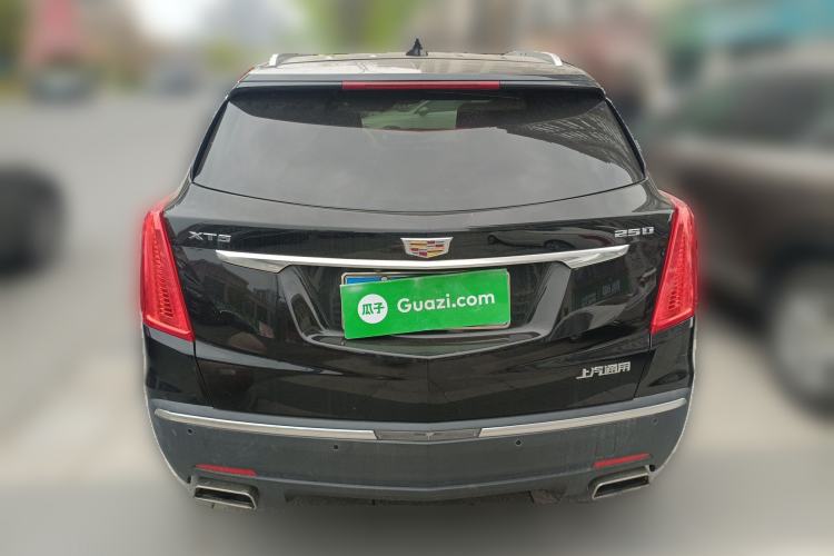 Used Cadillac XT5 2016 25T Luxury Model Rear