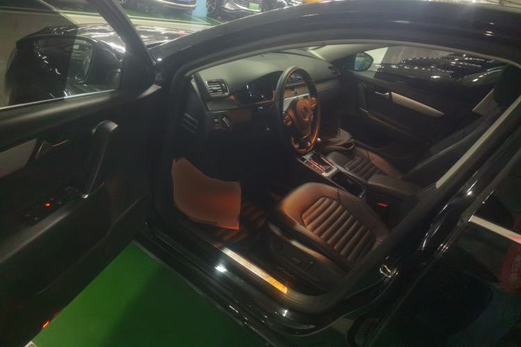 Used Volkswagen Magotan 2016 1.8TSI Smart Enjoyment Leading Model Driver Seat