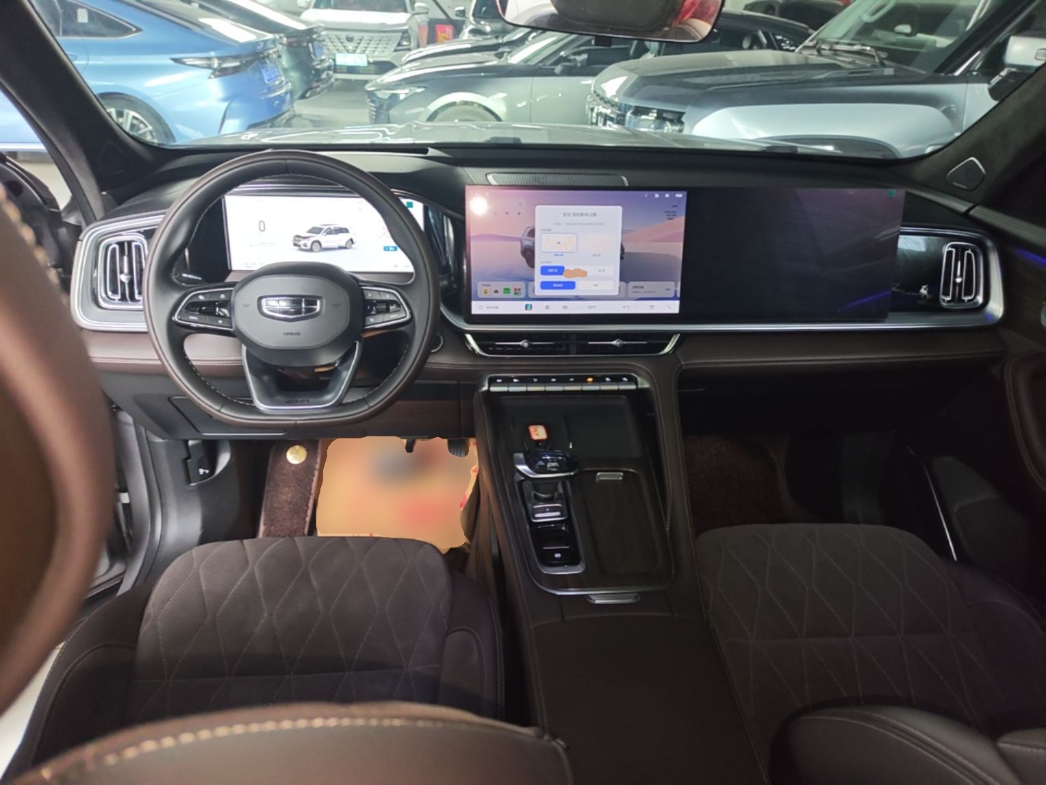 Geely Auto Monjaro L 2026 Model Oriental Yao 2.0TD Automatic Xiaohan Edition — снимка 12