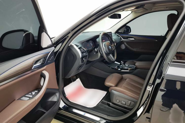 Used BMW X3 2023 Restyled xDrive30i Leading Edition M Night Sky Package
