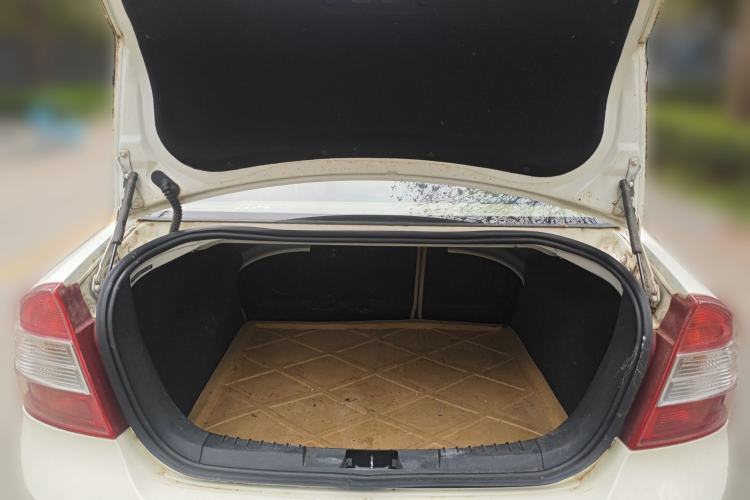 Used Ford Focus 2013 Sedan Classic 1.8L Automatic Fashion Edition