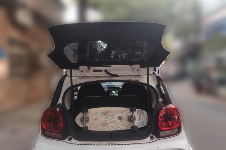 Used Roewe Clever 2021 302 km New Four-Seater Super-Efficient Version