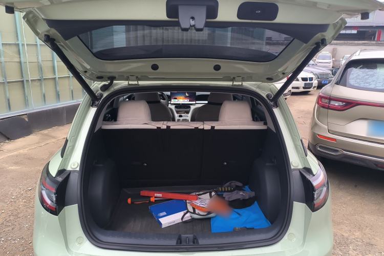 Used Geely Galaxy Geome 2025 310km Dream Edition Trunk