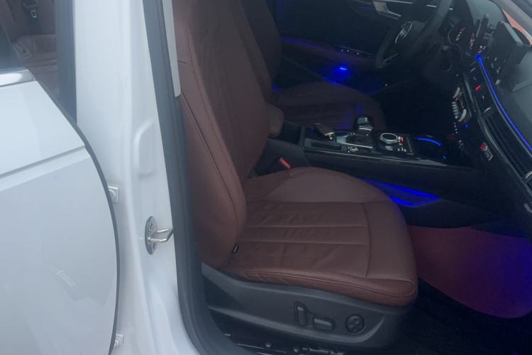 Used Audi A4L 2019 40 TFSI Fashion Edition China VI Emission Standard