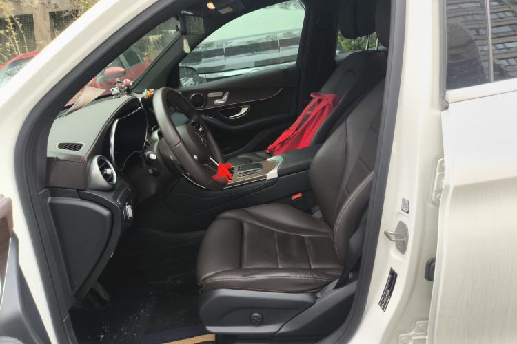 Used Mercedes-Benz GLC 2021 GLC 260 L 4MATIC Luxury Model Left Front Seat