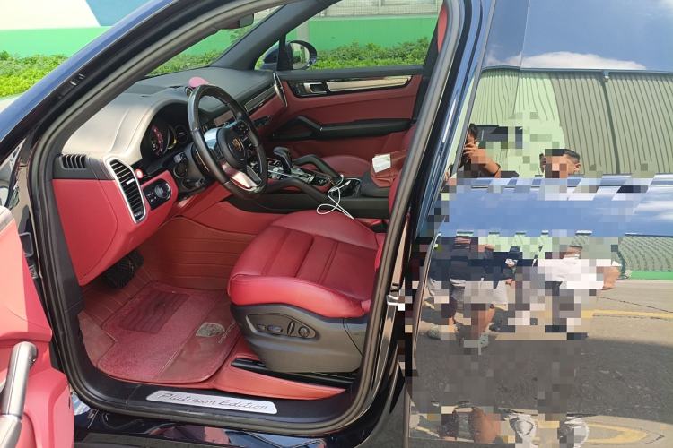 Used Porsche Cayenne E-Hybrid 2023 Cayenne E-Hybrid 2.0T Platinum Edition