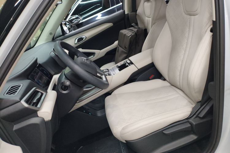 Used BYD Yuan UP 2024 401 km Active Version Left Front Seat