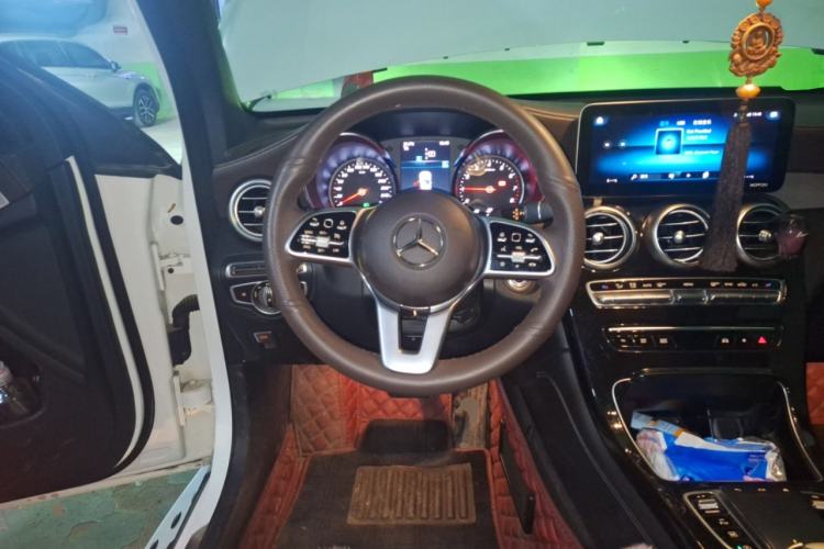 Used Mercedes-Benz GLC 2020 GLC 260 L 4MATIC Dynamic Model
