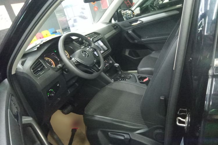 Used Volkswagen Tiguan L 2019 330TSI Automatic Two-Wheel Drive Luxury Edition China VI Standard