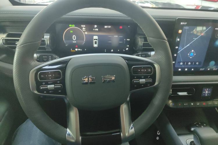 Used BAIC Off-Road BJ40 2024 2.0T All-New Urban Hunter Edition Ultimate Version
