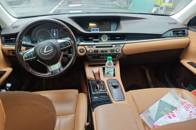 Used Lexus ES 2015 200 Elite Edition
