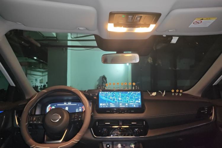 Used Nissan X-Trail 2023 e-POWER Ultra-Hybrid Dual-Motor All-Wheel-Drive Supreme Edition Headliner