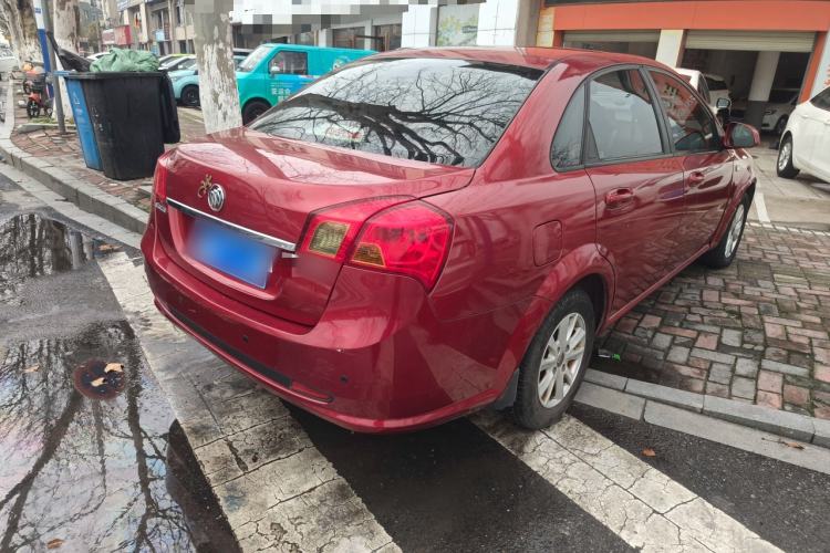 Used Buick Excelle 2015 1.5L Automatic Classic Model
