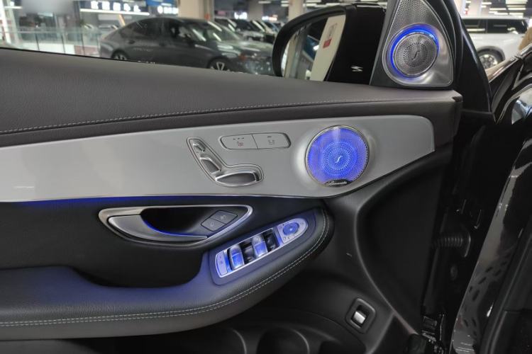 Used Mercedes-Benz GLC 2020 Facelift GLC 260 L 4MATIC Luxury Edition
