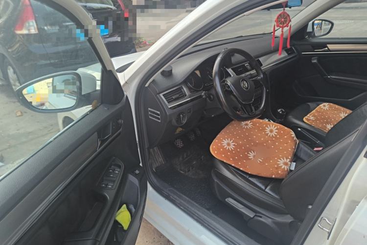 Used Volkswagen Bora 2016 1.6L Manual Comfort Model
