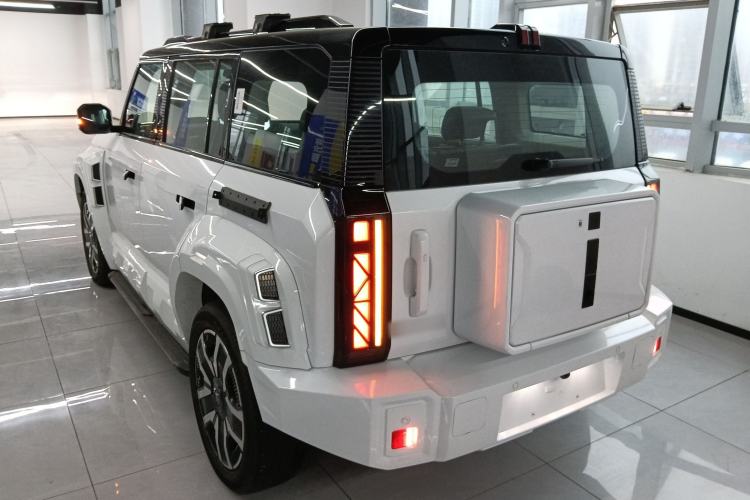 Used iCAR 03 2024 472km Four-Wheel Drive Long-Range Intelligent Advanced Version Rear Left 45 Deg