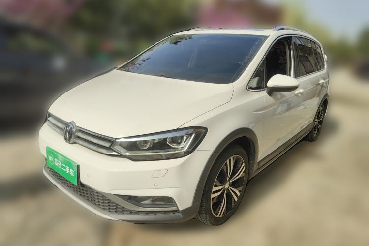 Used Volkswagen Touran 2018 Volkswagen Touran L 280TSI DSG Boundary Edition 7 Seats China V Emission Standard