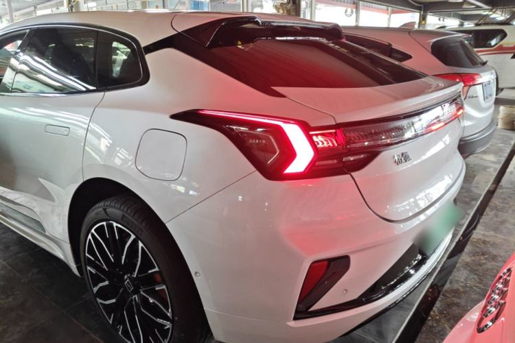 Used Zeekr 001 2025 YOU Edition 100 kWh All-Wheel Drive