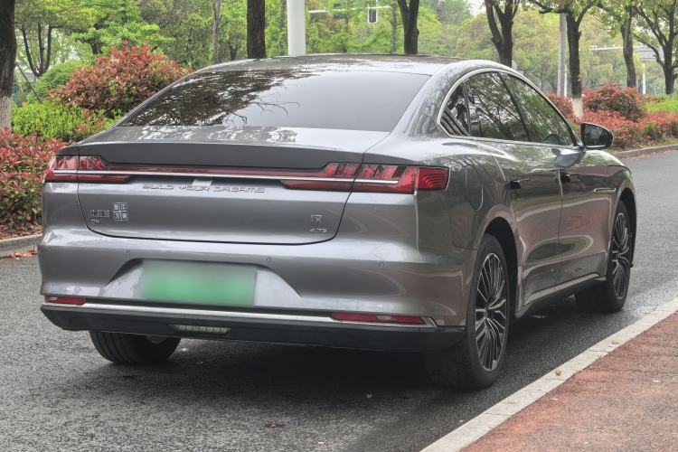 Used BYD Han 2020 DM Four-Wheel Drive Performance Edition Luxury Model Exterior 3