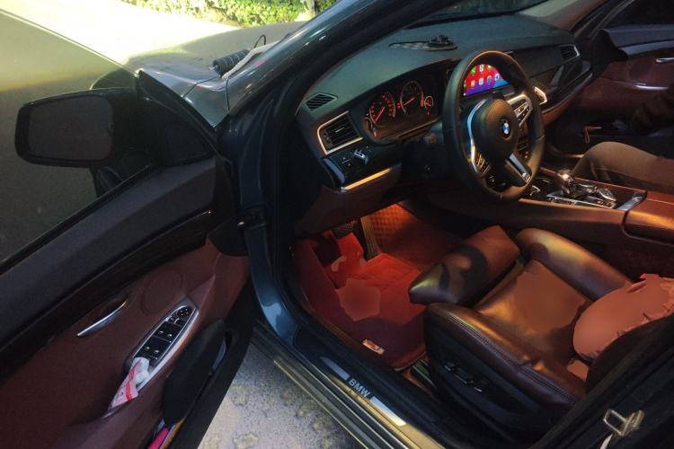 Used BMW 5 Series GT 2013 535i Elegant Edition Driver Seat