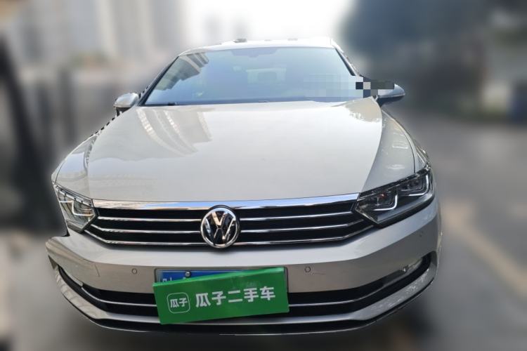 Used Volkswagen Magotan 2018 330TSI DSG Luxury Model