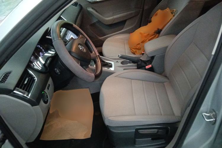 Used Skoda Octavia 2015 1.6L Automatic Yijie Edition
