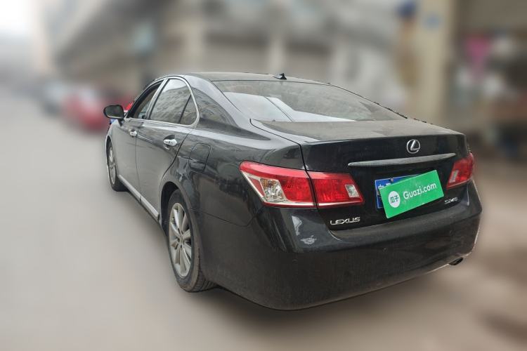 Used Lexus ES 2010 240 Luxury Edition Rear Left 45 Deg