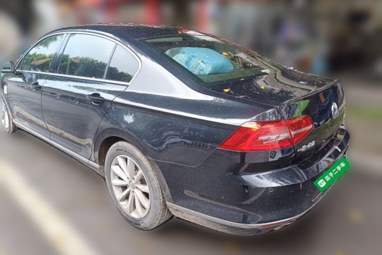 Used Volkswagen Magotan 2018 330TSI DSG Advanced Model Rear Left 45 Deg