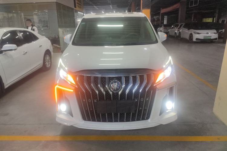 Used Buick GL8 2018 ES 28T Comfort Model China VI Standard