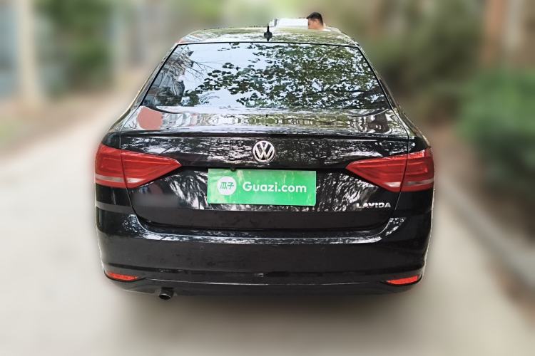 Used Volkswagen Lavida 2015 1.6L Manual Fashion Edition Rear