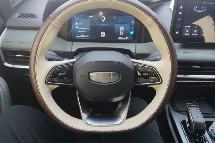 Used Geely Auto Haoyue L 2023 2.0T DCT Prestige Edition